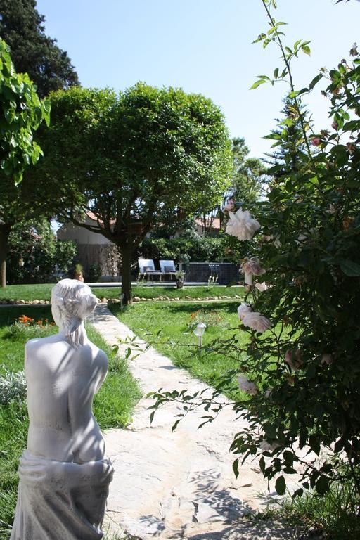 伊索勒河畔贝斯拉阿布里杜波伊旅馆住宿加早餐旅馆 外观 照片